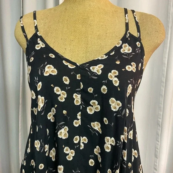 Brandy Melville black floral print tank top/tunic/mini dress - Picture 2 of 5